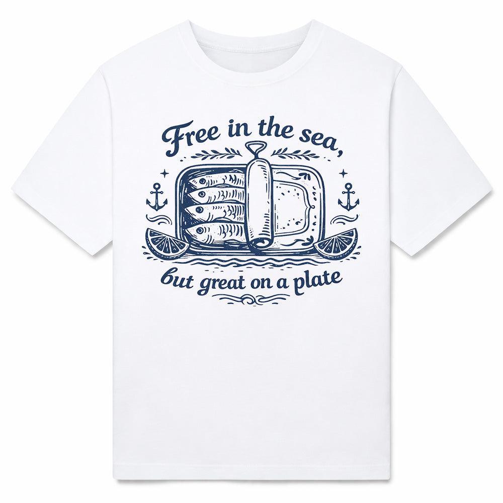 FREE IN THE SEA - Premium T-Shirt