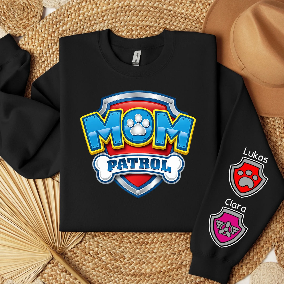 mockup sweater arm black 2