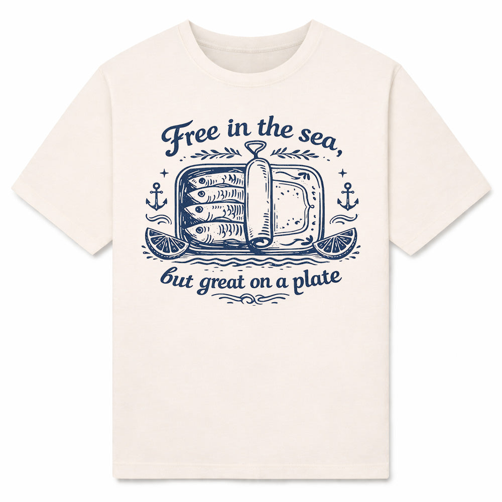 FREE IN THE SEA - Premium T-Shirt